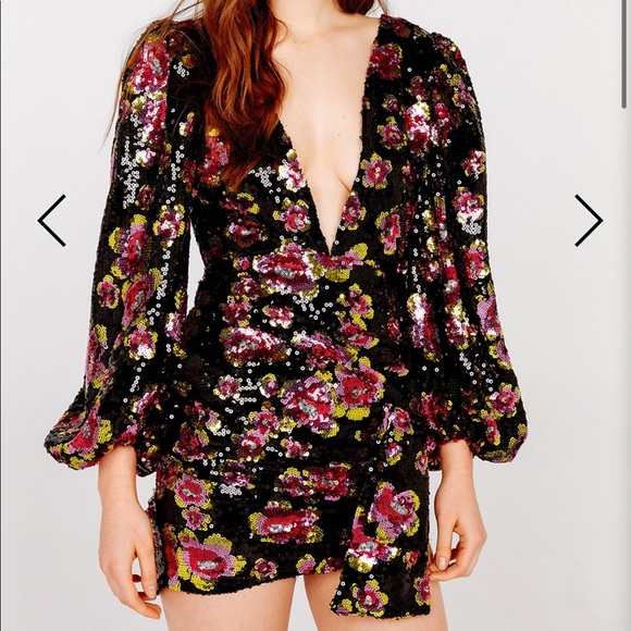 For Love And Lemons Dresses & Skirts - For love & lemons sequin long sleeve dress